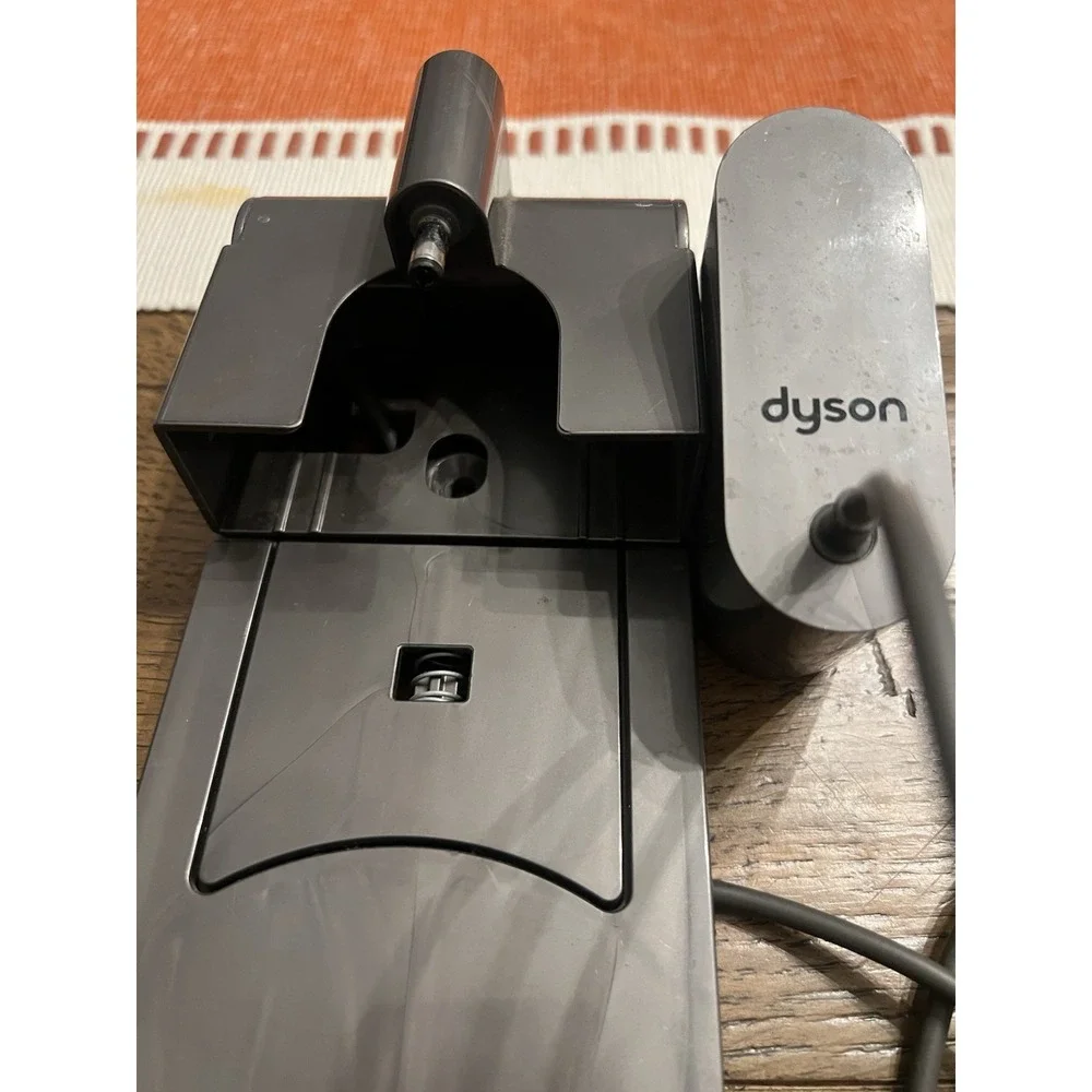 Dyson t100263 Docking Station Plus Power Cord EUC.